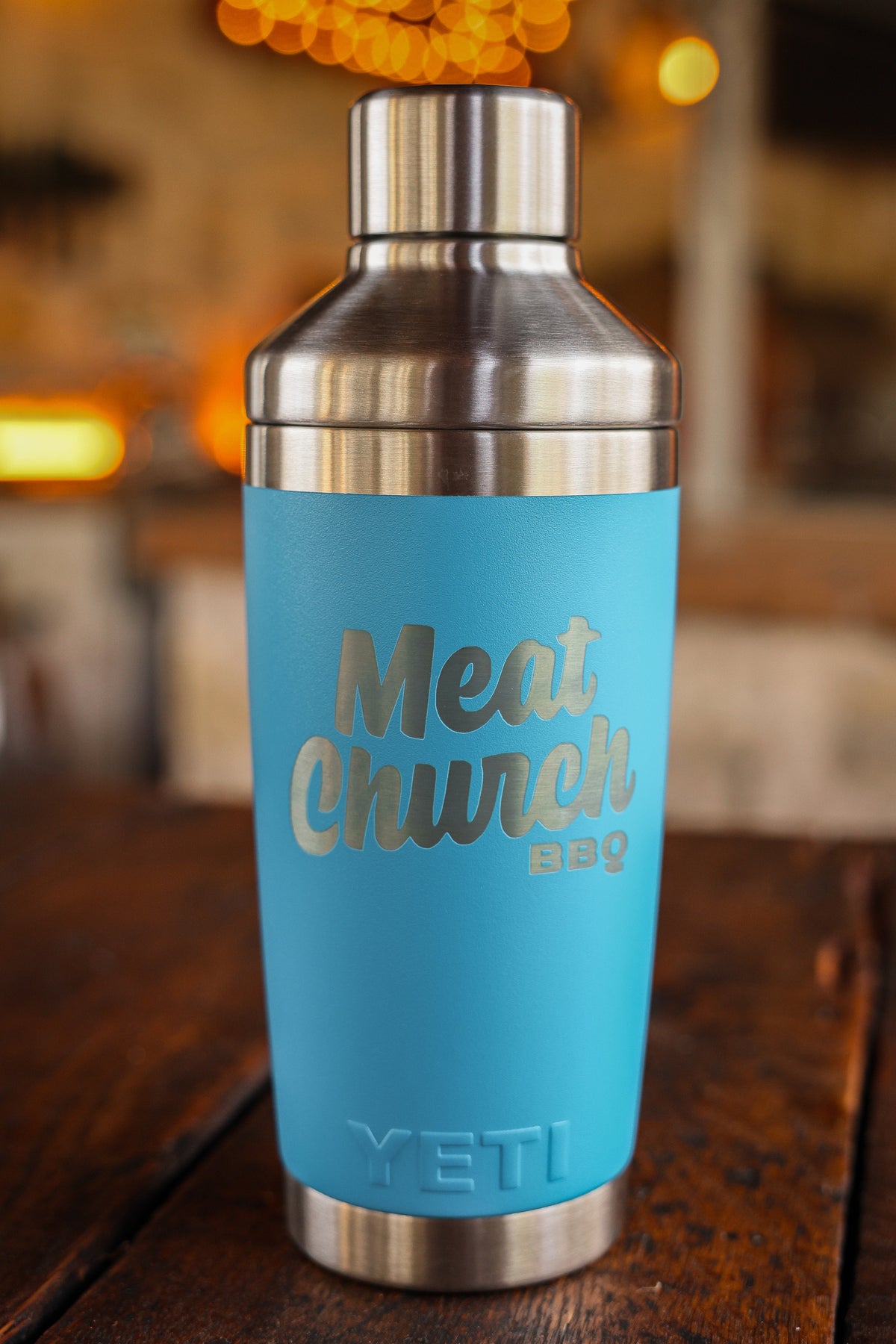 yeti-20-oz-cocktail-shaker-p6 222A9473_a70cb363-0ef2-497c-81fa-a85d28abe424.jpg